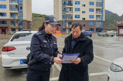 媒体管家2025 ：用DeepSeek来看福泉公安的“元宵”坚守(图6)